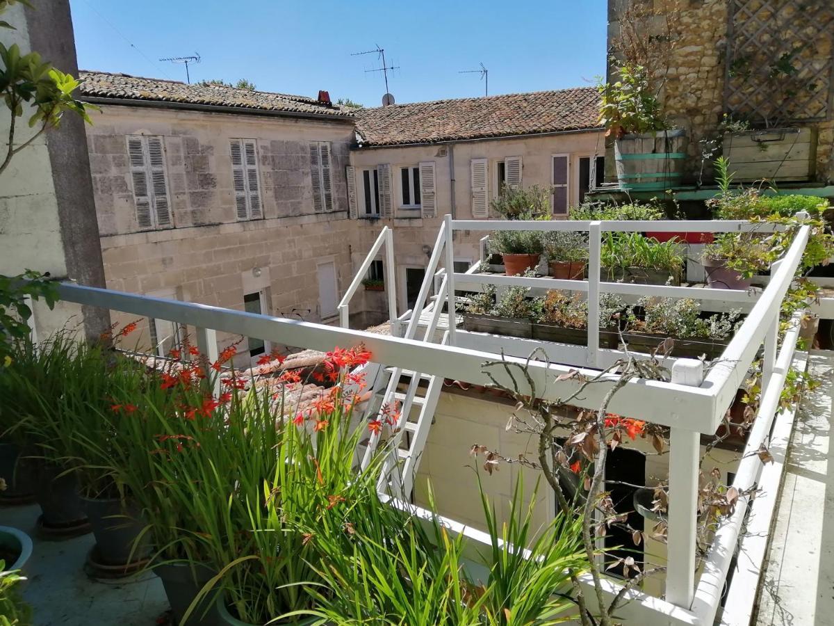 Les Volets Bleus T3 De 80 M2 Patio Privatif Apartamento Rochefort  Exterior foto