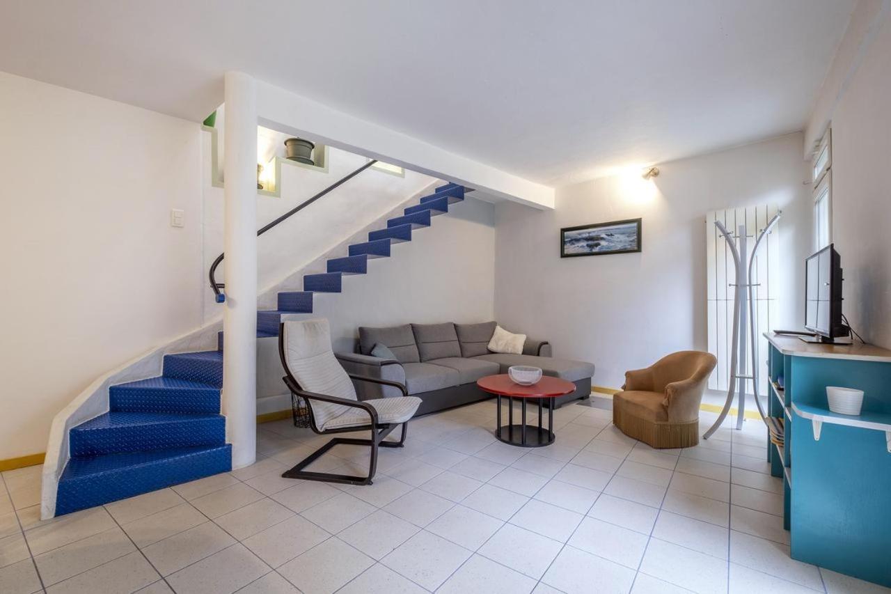 Les Volets Bleus T3 De 80 M2 Patio Privatif Apartamento Rochefort  Exterior foto