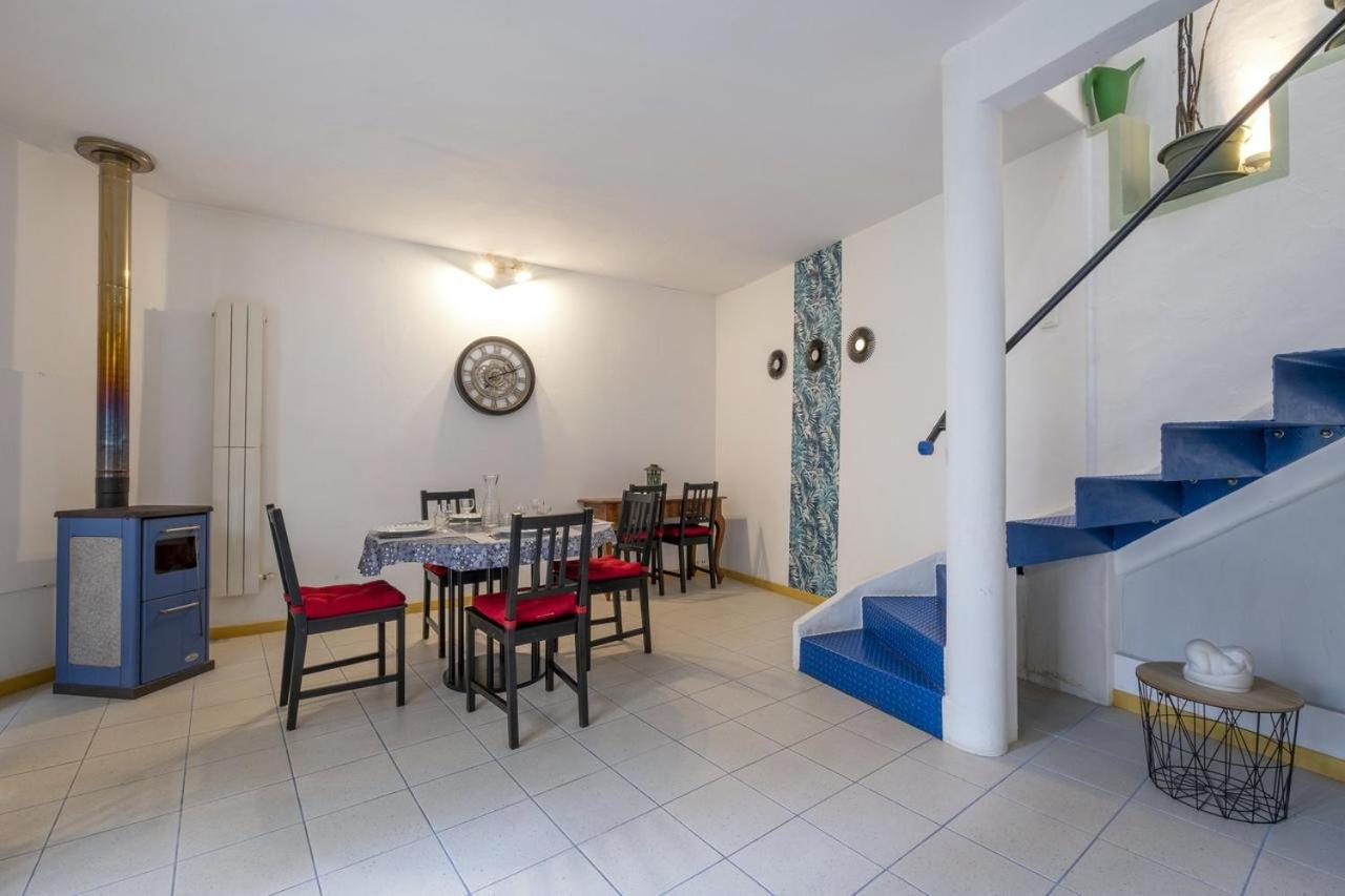 Les Volets Bleus T3 De 80 M2 Patio Privatif Apartamento Rochefort  Exterior foto